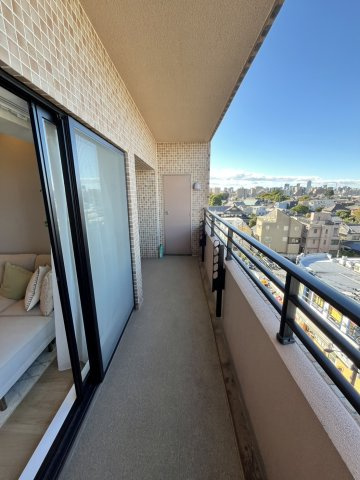 【バルコニー】