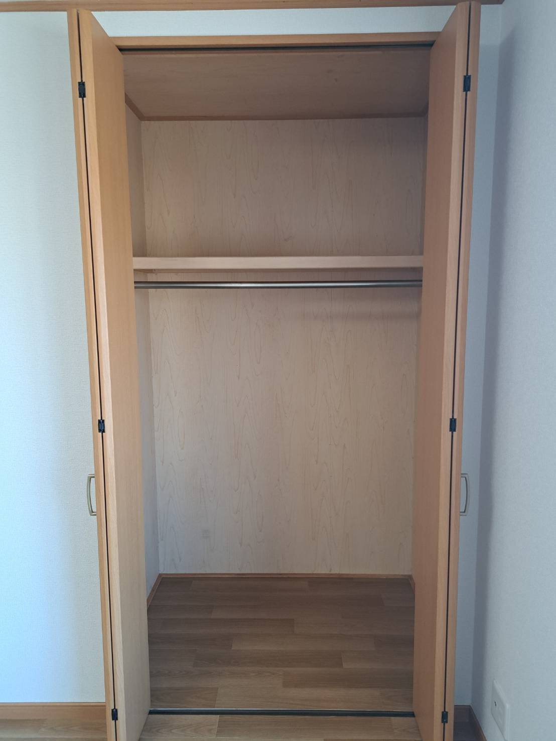 新潟市北区太夫浜新町２丁目のアパートの収納