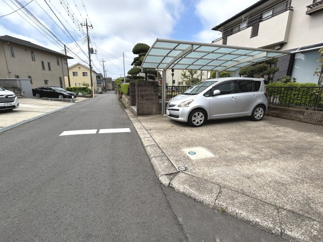 さくら台3丁目　2階建　大型住宅の前面道路含む現地写真|前面道路含む現地写真