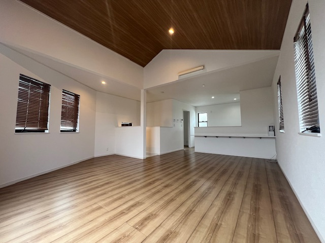 【居間・リビング】 | 綾瀬市深谷上　戸建て | 居間です