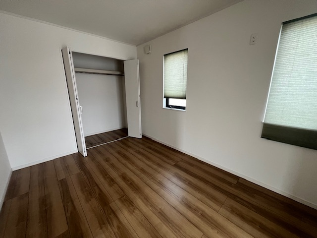 【洋室】 | 綾瀬市深谷上　戸建て | ゆったりした洋室です