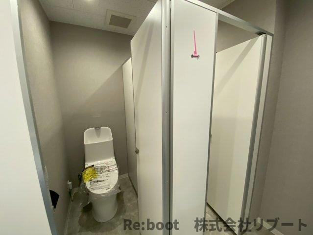 アイ・エス・ワイ国際ビルのトイレ