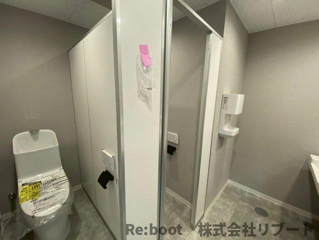 アイ・エス・ワイ国際ビルのトイレ