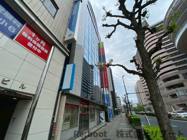 アイ・エス・ワイ国際ビルの周辺