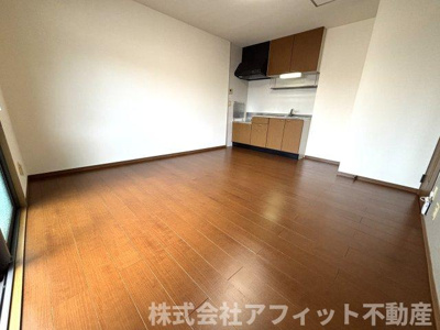 【居間・リビング】 | ハピネス山田 Ｂ | LDK10帖