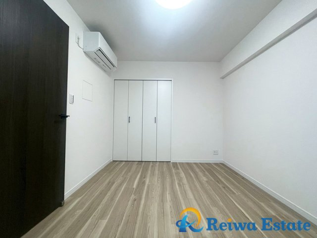 松濤ハイツの寝室