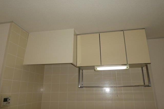 シンセラー羽田Ｂのキッチン|キッチン上収納