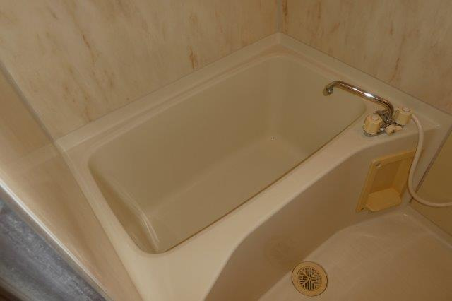 シンセラー羽田Ｂの浴室