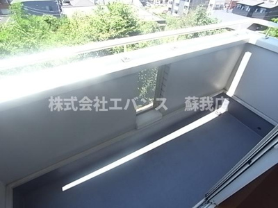 【バルコニー】 | ラフレシールメゾン | 暖かな日差しのふりそそぐバルコニー