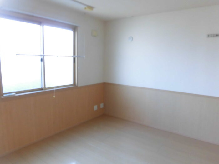 ガーデンヒルズ青葉台の居間・リビング