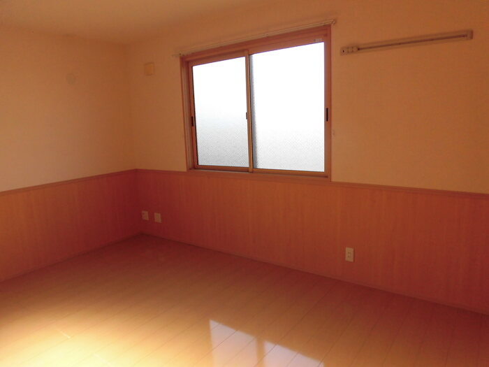 ガーデンヒルズ青葉台の居間・リビング