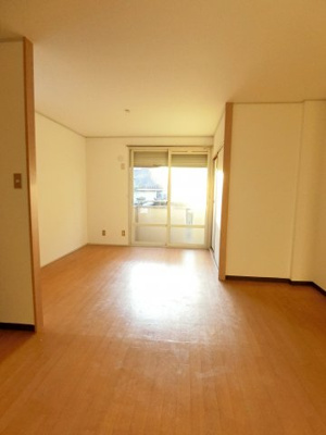 【寝室】 | スカイコーポ