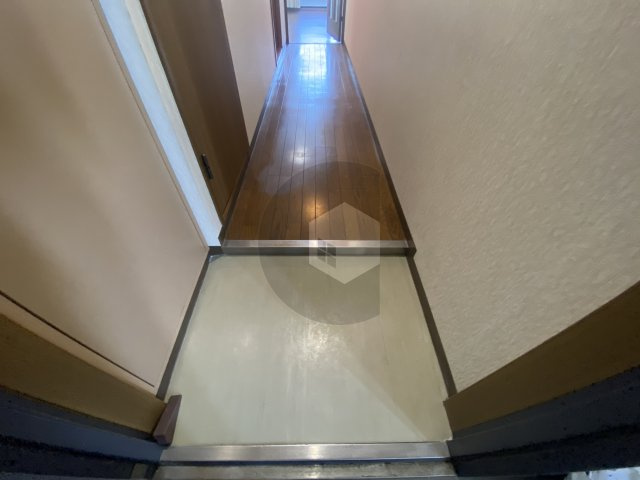 メルシィ2000の玄関