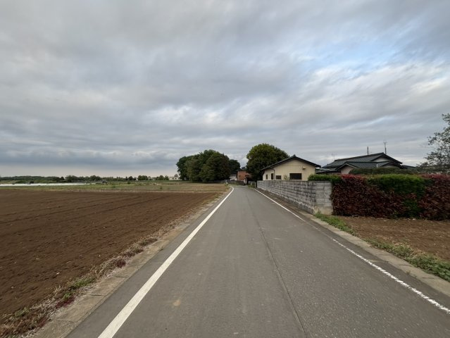 川越市下小坂　建築条件なし売地　東武東上線『若葉駅』バス16分　【名細小学区】の前面道路含む現地写真
