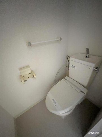 アルファ西天満　仲介手数料無料のトイレ