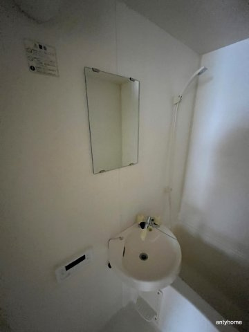 アルファ西天満　仲介手数料無料の洗面所