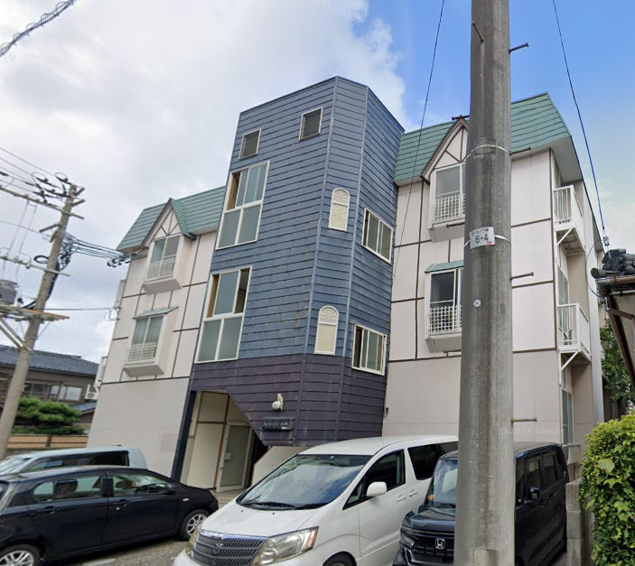 新潟県新潟市東区　1棟アパートの外観