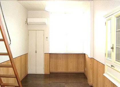 新潟県新潟市東区　1棟アパートの内装