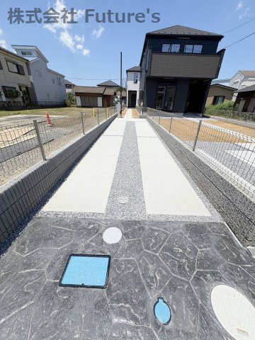 三郷市鷹野5丁目　新築戸建　全2棟　2号棟の駐車場|カースペース縦列2台可能