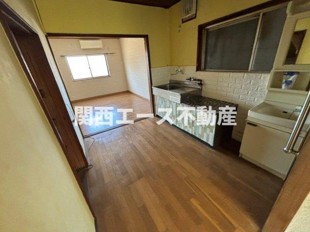 【その他】 | 上六万寺町貸家