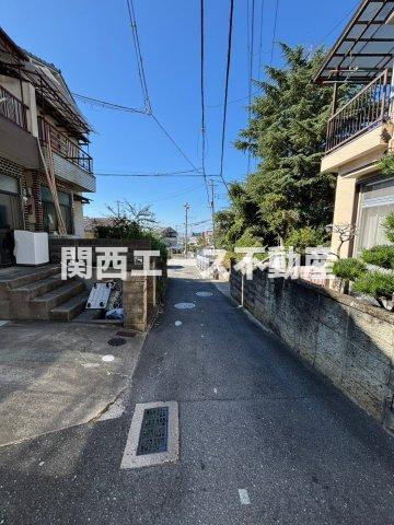  | 上六万寺町貸家