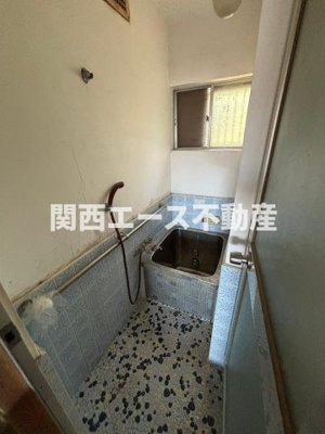  | 上六万寺町貸家