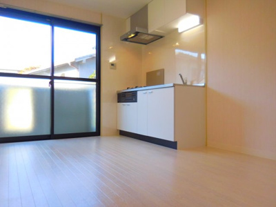 【居間・リビング】 | アゼリア氷室