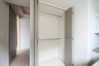 【収納】 | アーバネックス天満橋Front | 便利な収納スペースです