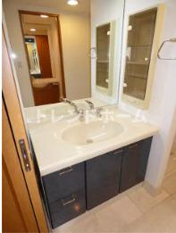 リーガル靭公園北の独立洗面台|選べる家電プランあり！！