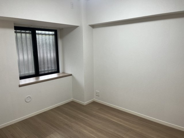 ライオンズガーデン青葉台南の洋室