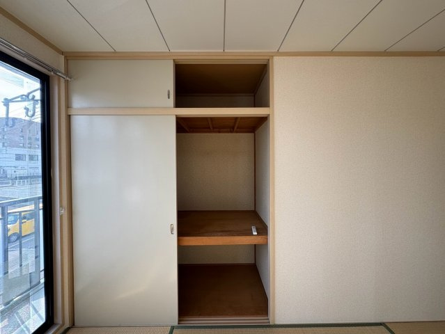 サンライフN錦A棟の収納|押入れです