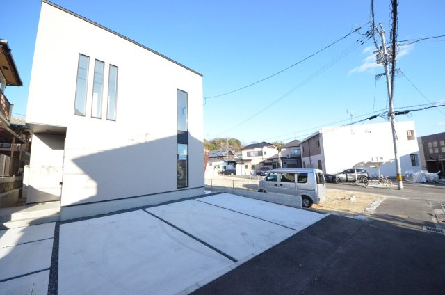 船越二丁目の前面道路含む現地写真