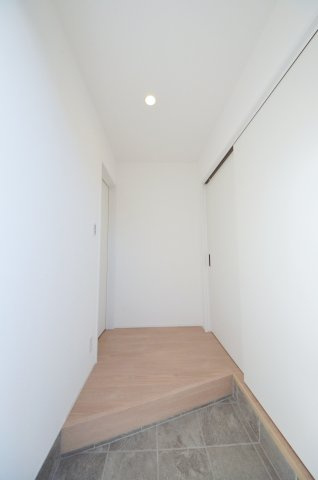 船越二丁目の玄関