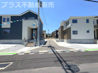 【外観】 | 現地写真。プラス不動産販売なら、現場の全ての棟をまとめてご見学頂けます。