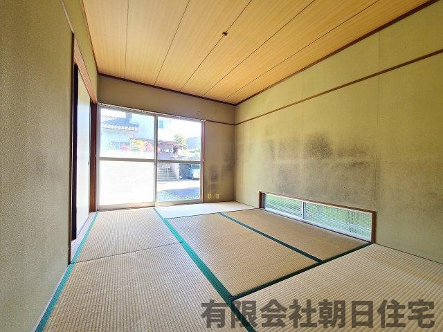 【寝室】 | 東津田町中古戸建 | 和室です～
