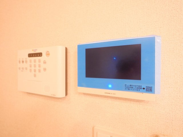カーサ　サリチェのセキュリティ|嬉しいTVモニターホン完備です