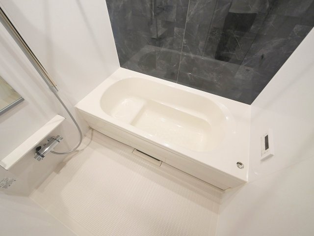 カーサ　サリチェの浴室|ゆったり過ごせるお風呂です