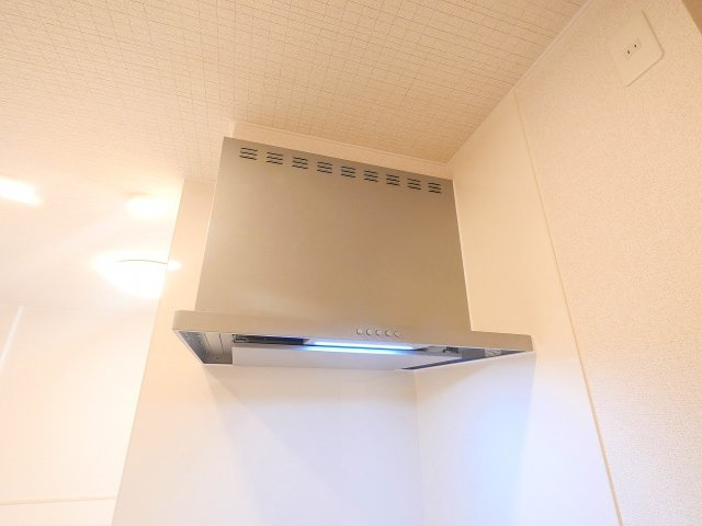 カーサ　サリチェのキッチン|コンパクトなキッチンで掃除もラクラク