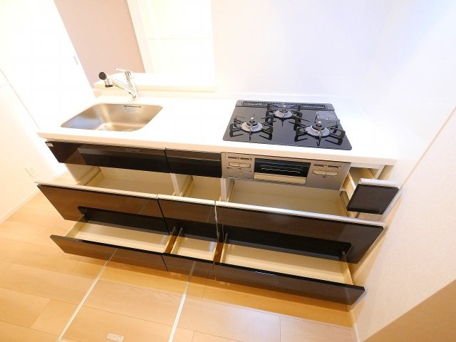カーサ　サリチェのキッチン|使いやすいキッチンです