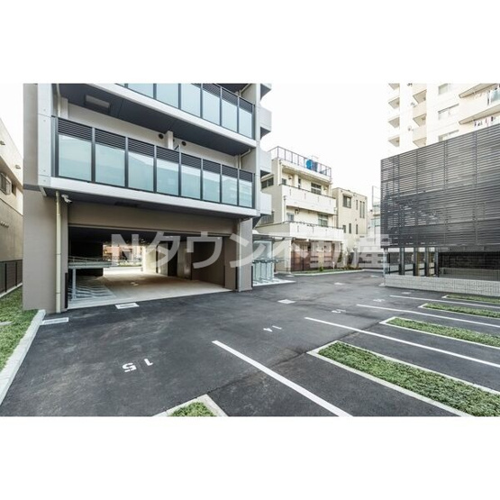 【駐車場】 | S-RESIDENCE浄心East | カースペースがあります