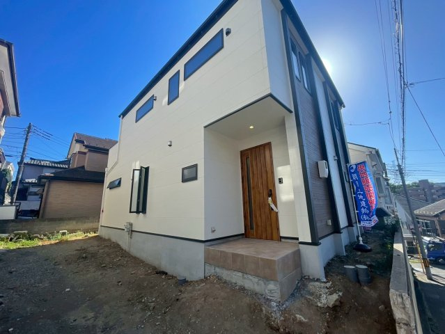 横浜市港南区下永谷3丁目 新築戸建て【仲介手数料無料】カースペース2台