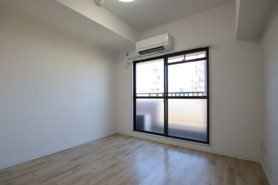 【洋室】 | 朝日プラザ河内長野デポーフロント