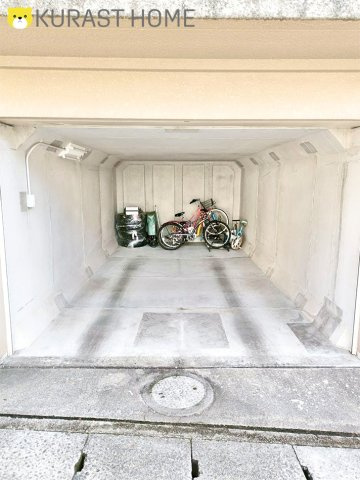 宇治市平尾台4丁目　中古戸建の駐車場