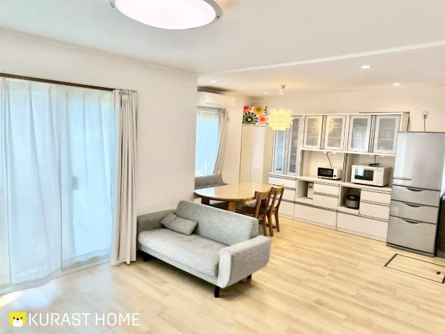 宇治市平尾台4丁目　中古戸建の居間・リビング