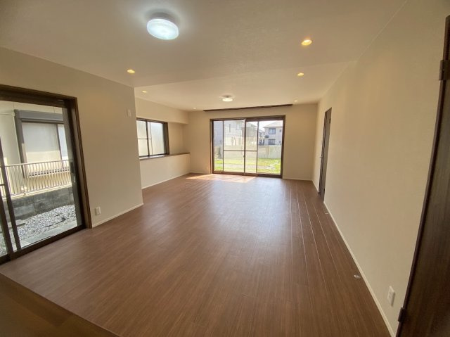 兵庫県神戸市西区宮下3丁目22-8の居間・リビング|リビングです