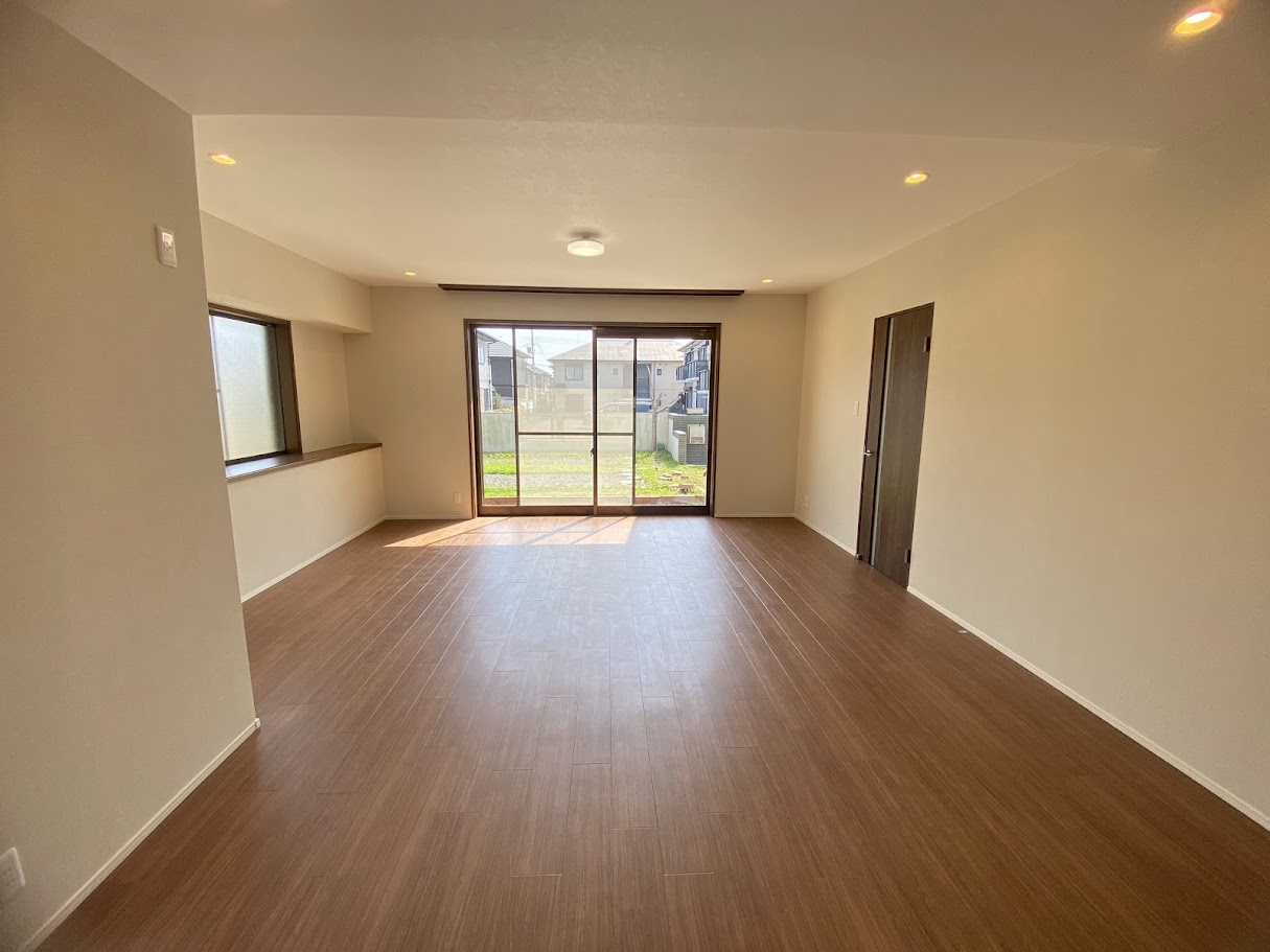 兵庫県神戸市西区宮下3丁目22-8の居間・リビング|こちらのリビングで趣味の時間をお楽しみください