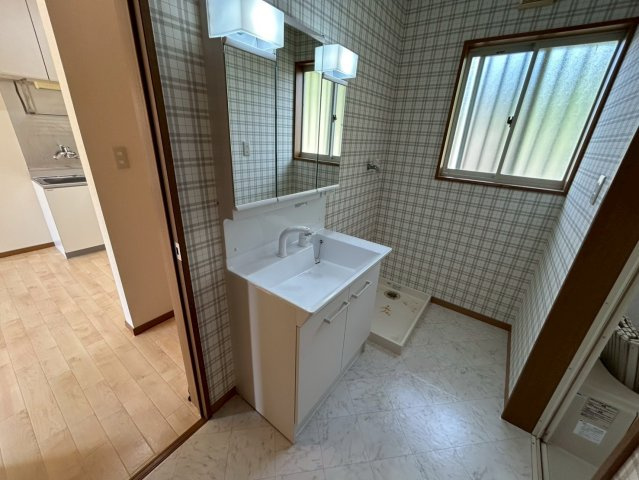 鹿嶋市大字和　中古戸建の洗面所