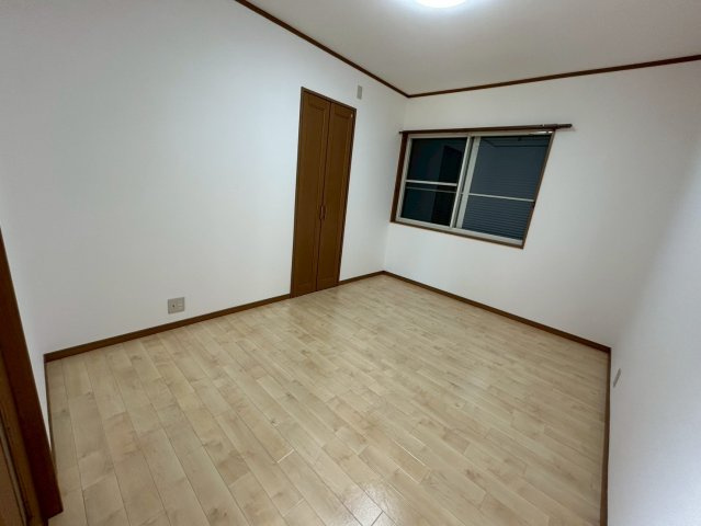 鹿嶋市大字和　中古戸建の洋室