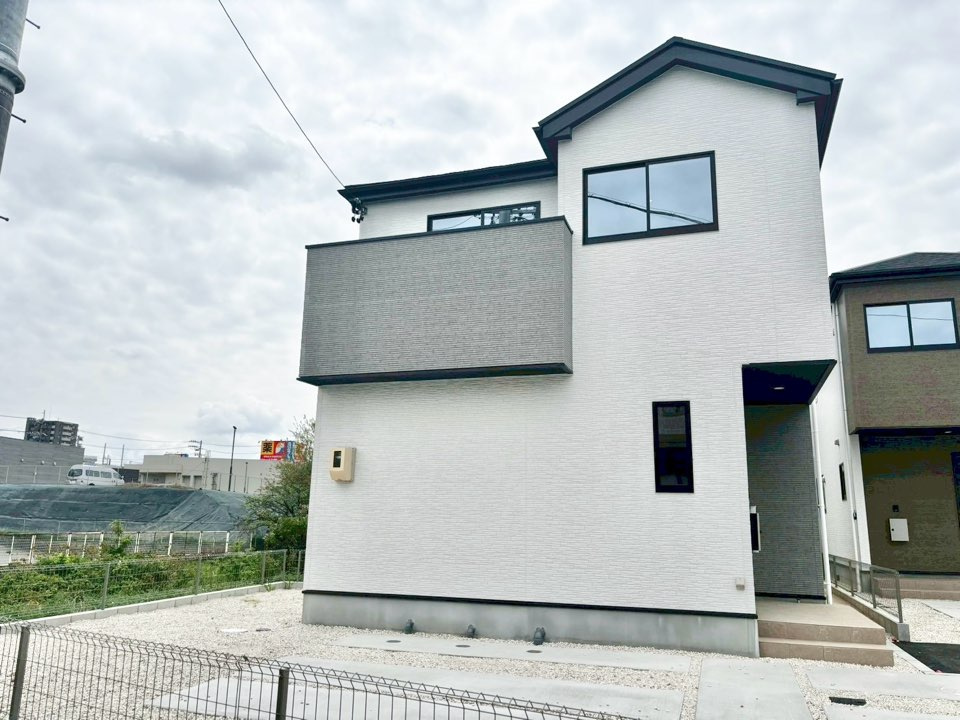 Terrechez東海市加木屋町4期　全3棟　新築戸建　②号棟の外観
