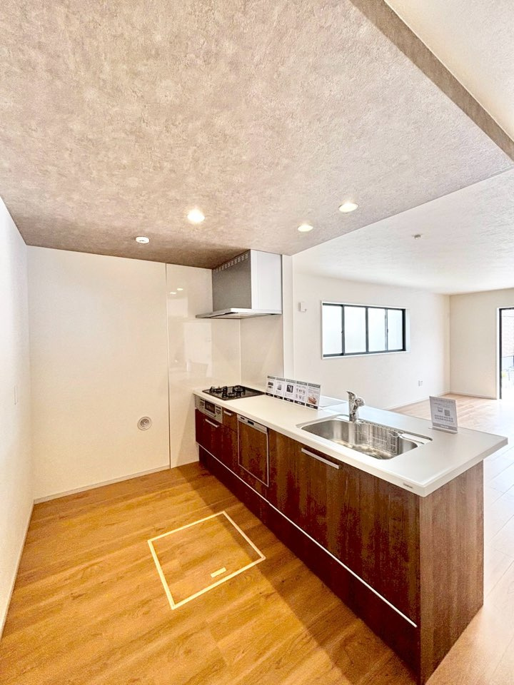 Terrechez東海市加木屋町4期　全3棟　新築戸建　3号棟のキッチン